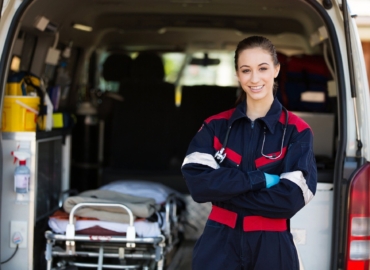 TRASPORTO CON AMBULANZA 7 GIORNI SU 7